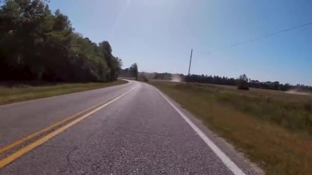 Burke County Usa Pov Fpv Rijzicht Tractoren Stof Afkomstig Van — Stockvideo
