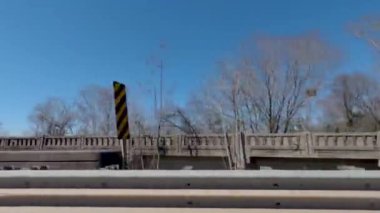 Kuzey Augusta, SC USA - 02: 21 Gürcistan ve Güney Carolina eyalet sınırındaki çökmüş bir köprünün sokak tavanı