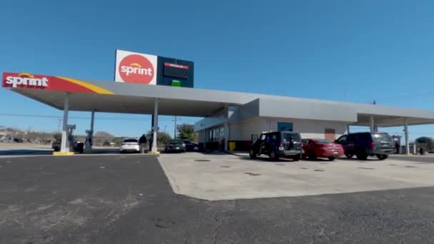 North Augusta Usa 슬로우 디지털 Sprint Gas Station Convenience Store — 비디오