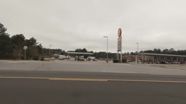 Richmond County Usa Seitenwanne Der Sprint Tankstelle Mit Digitalem Gaspreisschild — Stockvideo