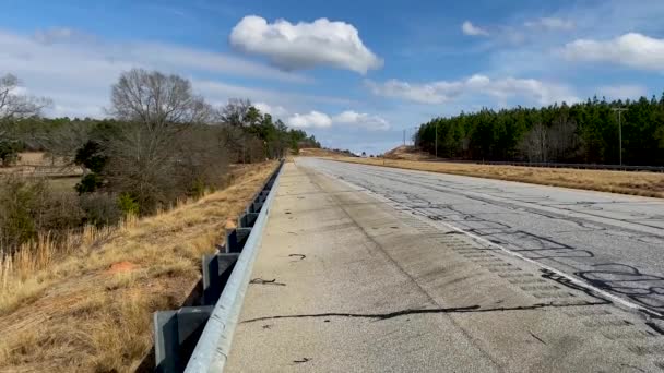 Wrens États Unis Trafic Lointain Sur Une Autoroute Rurale Dans — Video