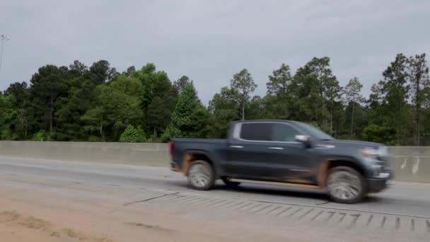 Augusta Usa Conteúdo Gráfico Veado Ferido Beira Estrada Com Vista — Vídeo de Stock