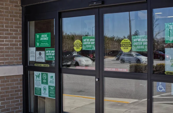 Augusta Usa Sprouts Grocery Retail Store Entrances Signs Doors — Stock Photo, Image