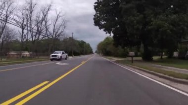 Hephzibah, Ga USA - 04 08: 21: POV FPV Gürcistan 'ın küçük bir kasabası olan Hephzibah' dan geçiyor