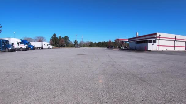 Burke County Usa Time Lapse Bakåt Parkeringsplats Lastbil Stopp Och — Stockvideo