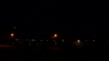 Augusta, Ga USA - 02: 11 Gece Wells Fargo Bankası 'nın Pan' ı Işıklar ve arka plan trafiği