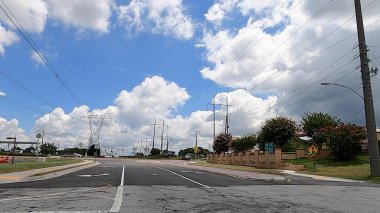 Duluth, Ga USA - 07 08 20: Duluth 'taki Venture Drive