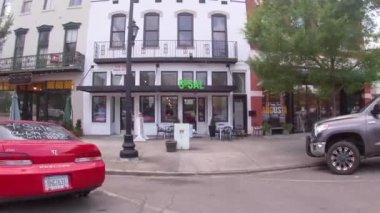 Augusta, Ga USA - 07: 29: Vintage şehir merkezi Augusta Georgia şehri ve insanlar