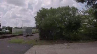 Augusta, Ga USA - 07 29 29: Demiryolu geçidine gidiyoruz