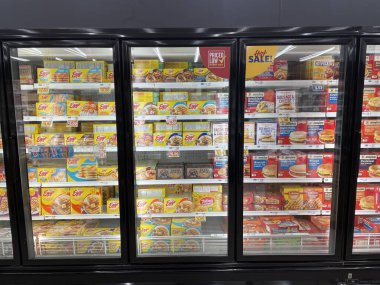Columbia County, Ga USA - 02 06: 25: Market içi dondurulmuş gıdalar kahvaltı bölümü