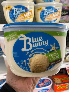 Warrenton, SC USA - 02: 12 25: Market Mavi Tavşan Dondurması Donmuş Yoğurt