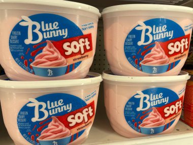 Warrenton, SC USA - 02: 12 Market Mavi Tavşan Dondurması Yumuşak Çilek