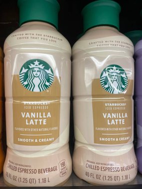 Warrenton, SC USA - 03 08: 25: Market Starbucks soğutulmuş kahve Vanilla Latte