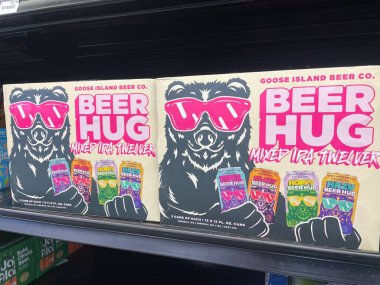 Warrenton, SC USA - 04: 15: Market Bira Sarılması Bira Sanatı