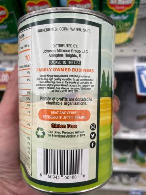 Warrenton, SC USA - 09: 24 25: Goode marketi Amerika 'da konserve mısır