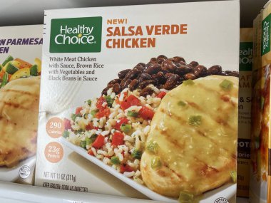 Warrenton, SC USA - 06 01: 25: Sağlıklı Seçim Donmuş Yemek Yemekleri Salsa Verde Tavuğu