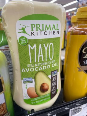 Warrenton, SC USA - 06: 21 25: Market Primal Kitchen Mayo avokadosu