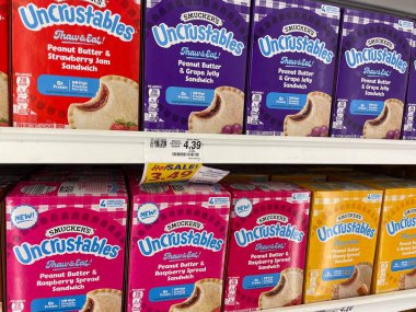 Warrenton, SC USA - 06: 24 25: Market Kabuksuz Kahvaltı Atıştırmalıkları