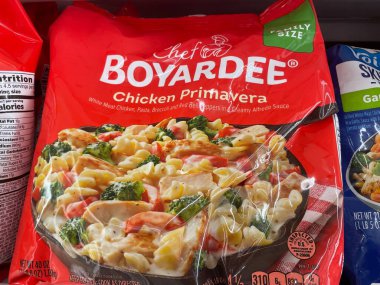 Warrenton, SC USA - 07 01: 25: Market Şefi Boyardee Donmuş Tavuk