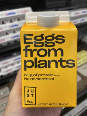 Warrenton, SC USA - 03: 22 25: Bitkilerden alınmış bakkal yumurtaları.