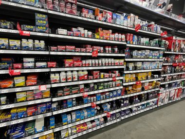 Kuzey Augusta, SC USA - 03: 22 25: Walmart tıp bölümü yan görünümü