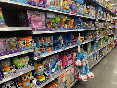 Kuzey Augusta, SC USA - 03: 22 25: Walmart bebek oyuncakları bölümü