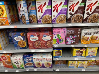 Kuzey Augusta, SC USA - 03: 22 25: Walmart Kelloggs Özel K tahılları ve tahıl gevrekleri