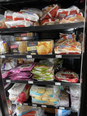 Kuzey Augusta, SC USA - 03: 22 25: Walmart 2025 donmuş kırmızı ıstakoz bisküvileri