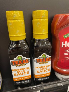 Warrenton, SC USA - 07: 15: Market Texas Roadhouse Altın Sosu Sergisi