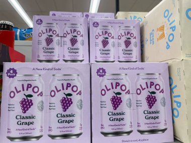 Warrenton, SC USA - 07: 15: Market Olipop Konserve Üzümlü Soda
