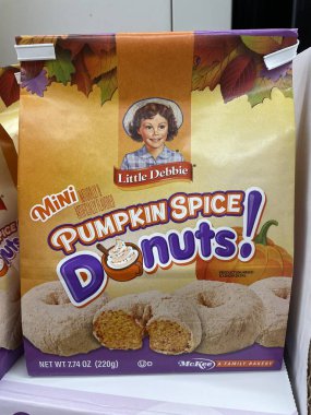 Warrenton, Ga USA - 04: 20 25: Market Küçük Debbie Sonbahar Balkabağı Baharatlı Çörekleri