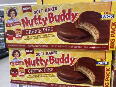 Warrenton, Ga USA - 09: 20 25: Market Küçük Debbie Nutty Buddy kurabiyeleri