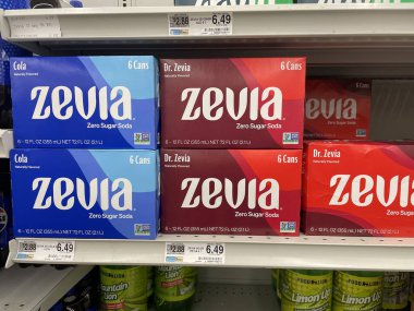 Warrenton, Ga USA - 09: 20 25: Market Zevia Zero Sugar Soda fiyatları