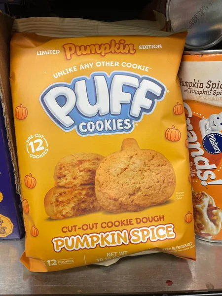 Warrenton, Ga USA - 09: 20 25: Market Balkabağı Kurabiyesi Puff Kurabiyeleri