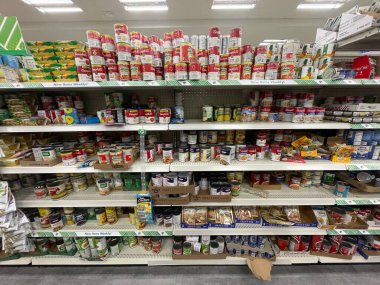 Augusta, Ga USA - 12: 16: 24: Dolarlık Ağaç perakende mağazası.