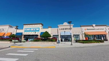 Lakeland, Fla USA - 01 06 06: 26: Lakeland Florida Lane Bryant ve çeşitli satış mağazaları