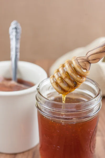 Raw Natural Honey with Wooden Dipper — Stock Photo, Image