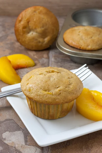 Muffins aux pêches — Photo