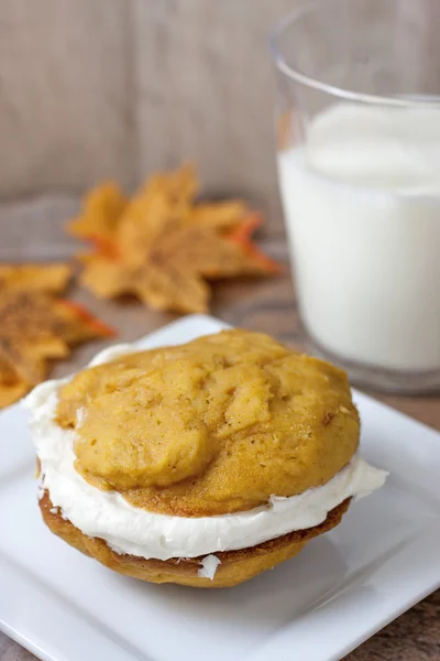 Pumpkin Whoopie Pies — Stock Photo, Image