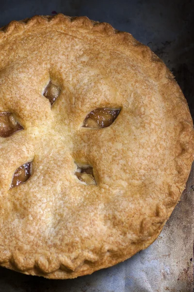 Rustic Apple Pie — Stock Photo, Image