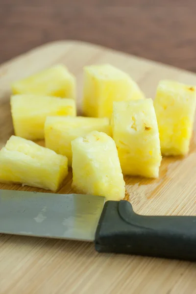 Fresh Pineapple Chunks — Stock Photo, Image