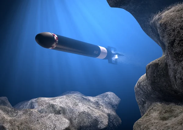 Torpedo subaquático apontado ao alvo. Simulação — Fotografia de Stock