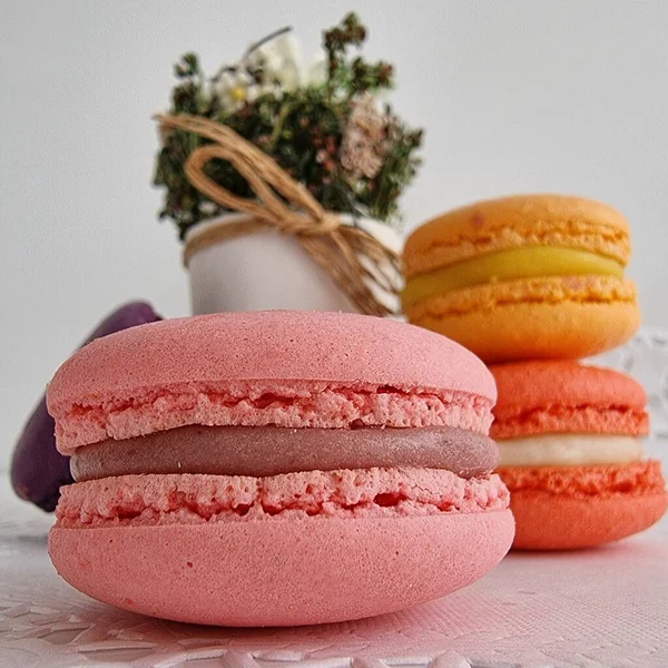 Sobremesa Macaroons Para Fundo Close — Fotografia de Stock