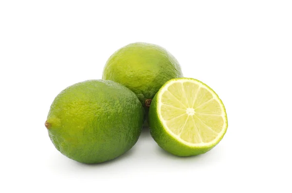 Gröna limefrukter högen — Stockfoto