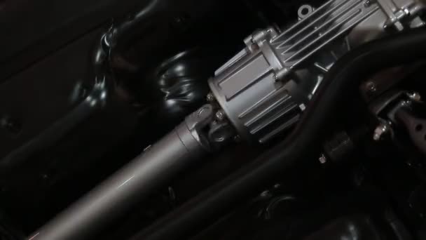 Detail of Cardan transmission. Close up of movement. Functioning. Parts of motor in action. Scene showing detail of movement. — Stock Video