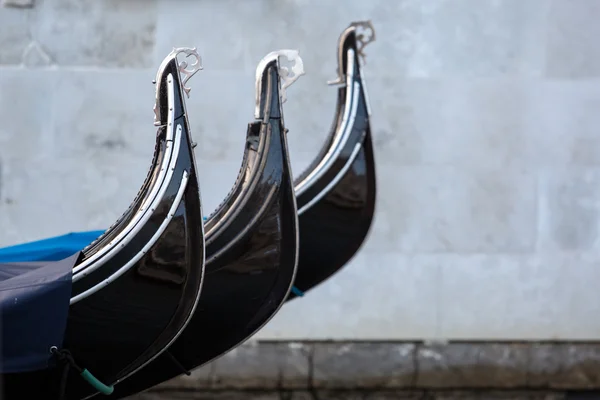 Detalj av gondola. Venecia. — Stockfoto