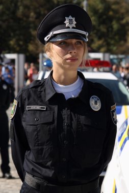 Kharkiv, Ukrayna - 26 Eylül 2015: new city polis başlayan resmi tören.