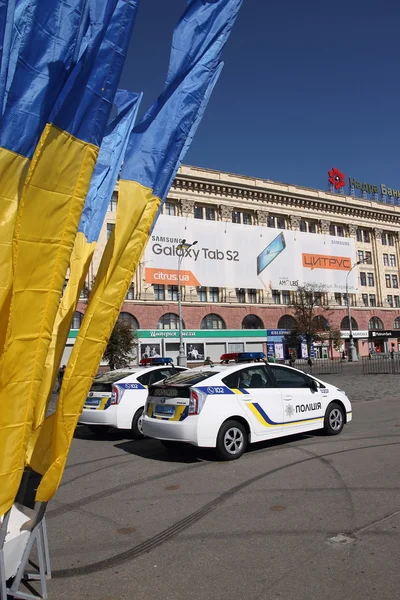 KHARKIV, UCRANIA - 26 de septiembre de 2015: Ceremonia oficial de inicio de la nueva policía de la ciudad . — Foto de Stock