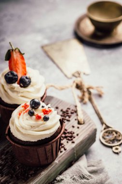 Tatlı, lezzetli pasta. Taze yapılmış lezzetli pasta..