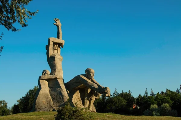 Memorial "Víctimas del fascismo" en el rayo de Zmievskaya — Foto de Stock